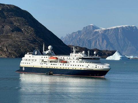 Expedition vessel Spitsbergen