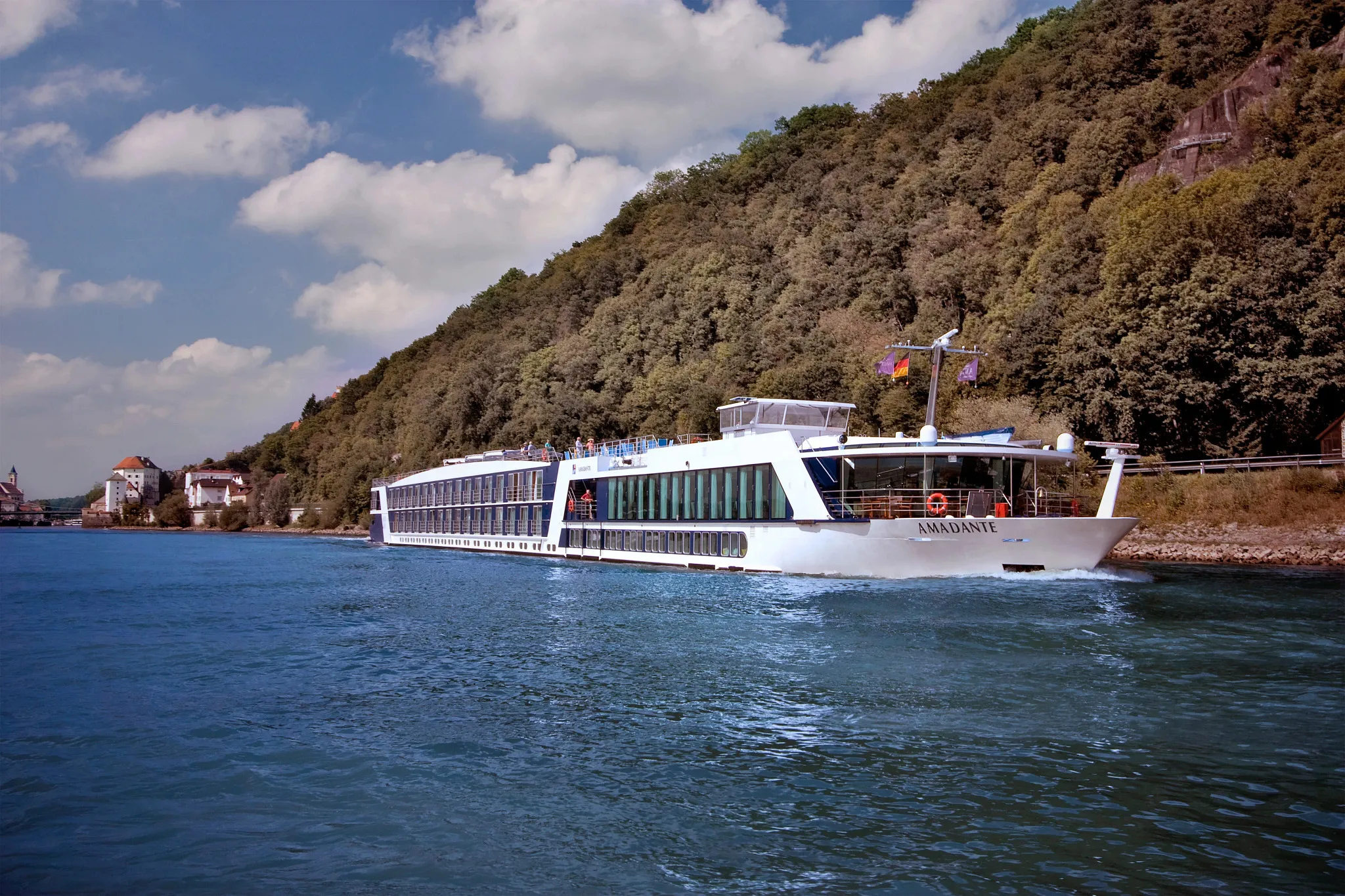 The Classic Danube Cruise (7–8 Days)