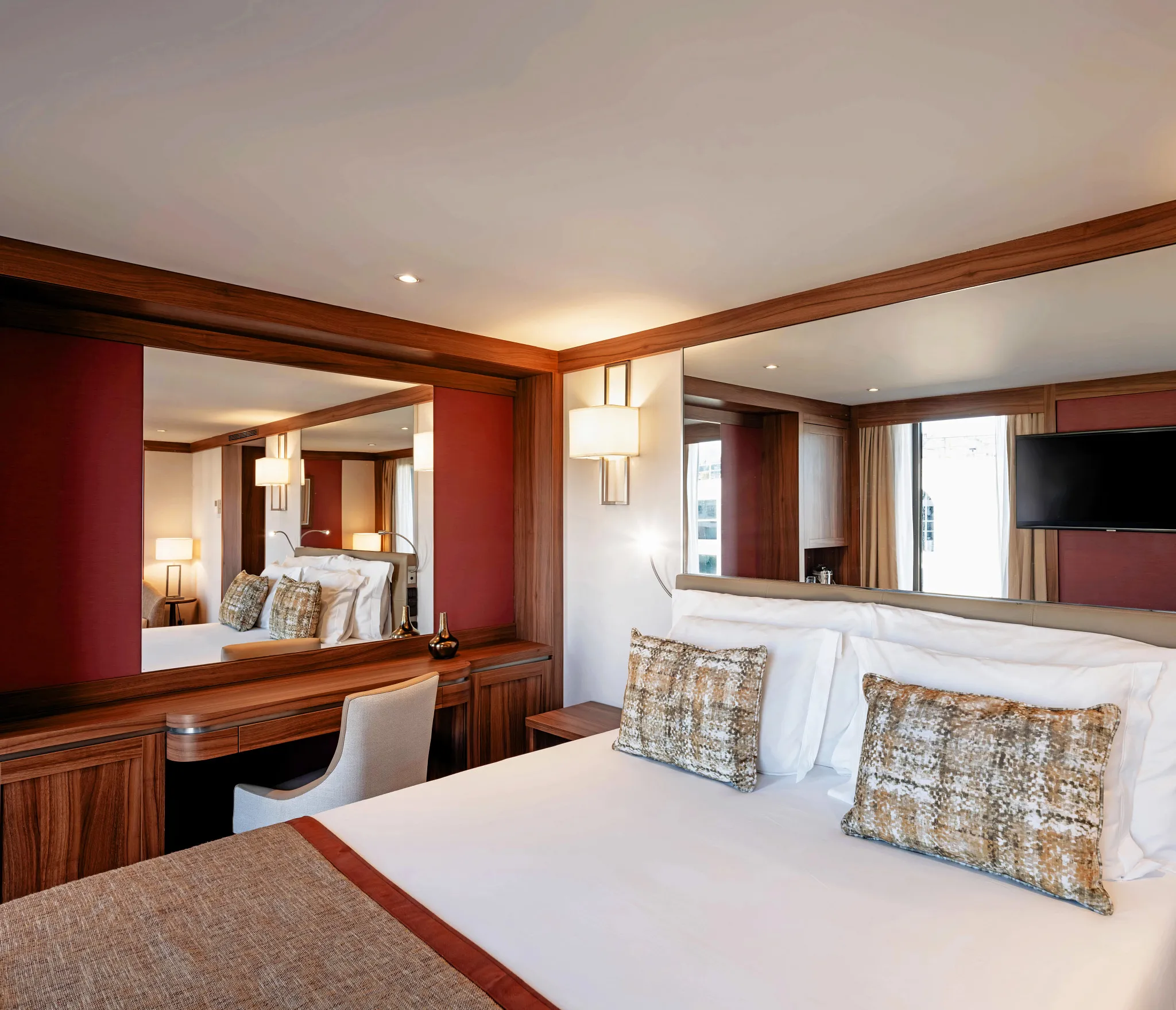 Beds That Face the River