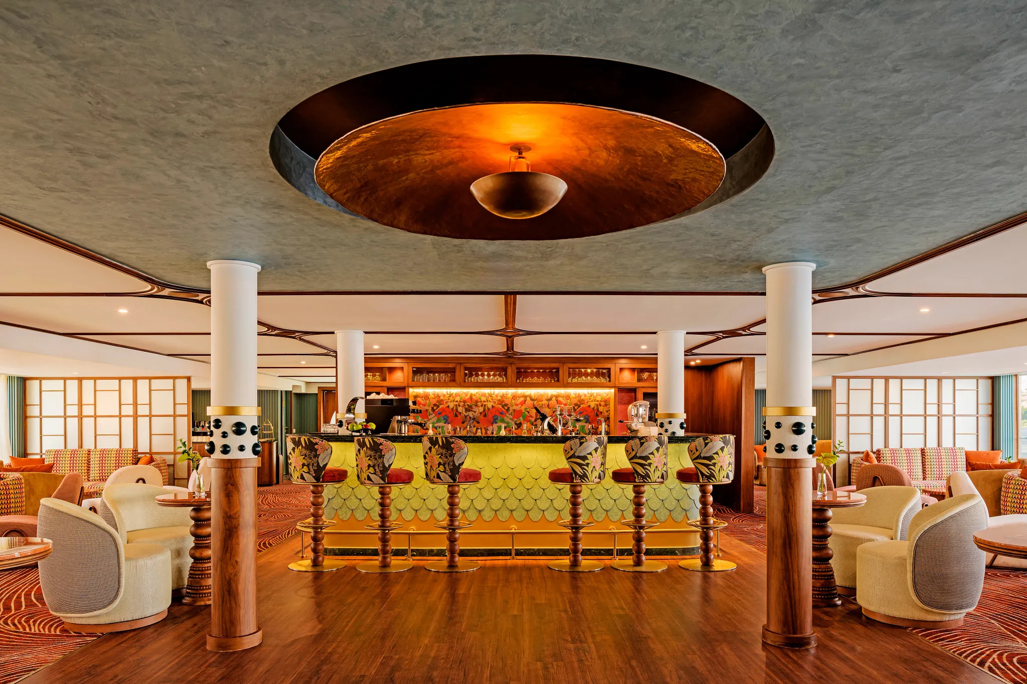 Cruise ship details and amenities