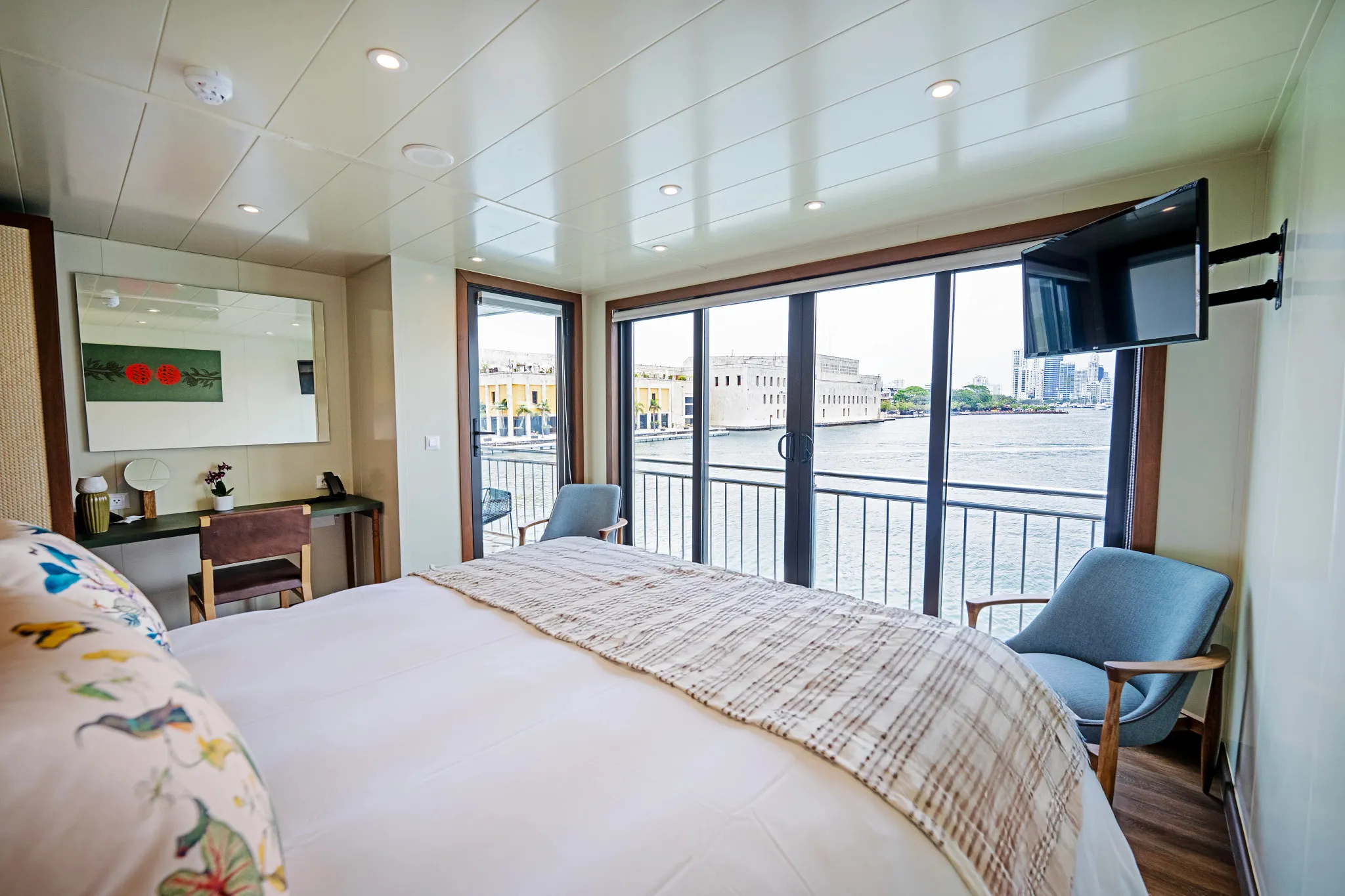 Deluxe Staterooms