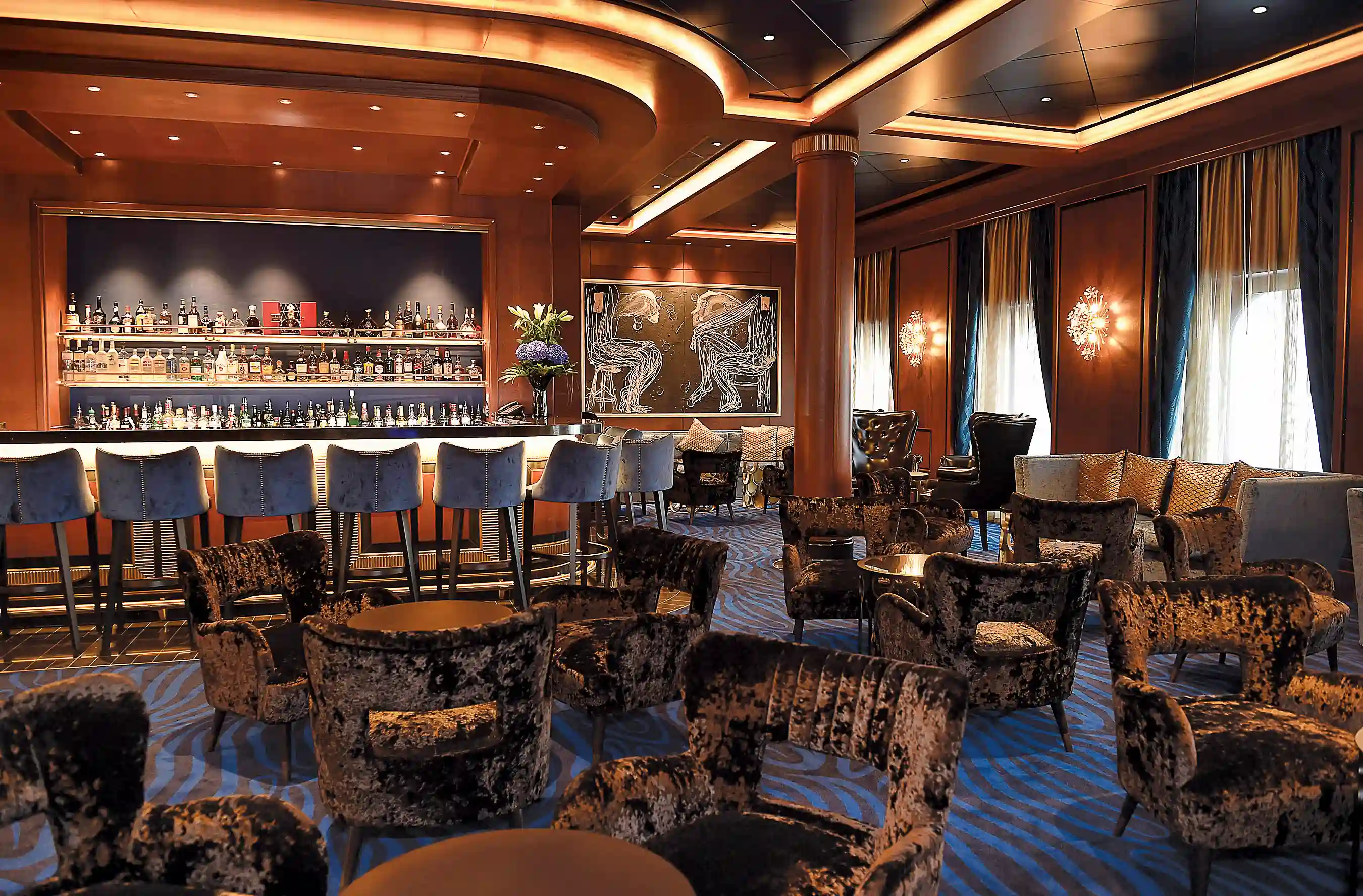 Luxury cruise dining experience