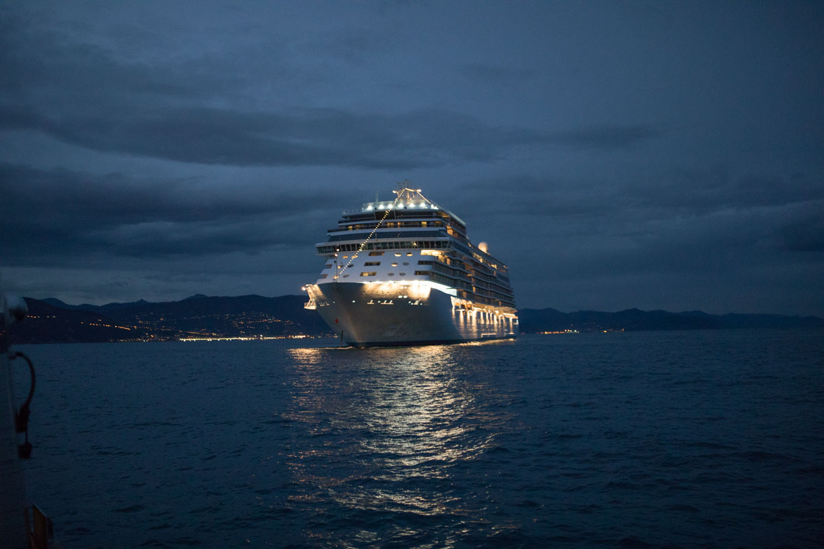 Luxury Cruise background