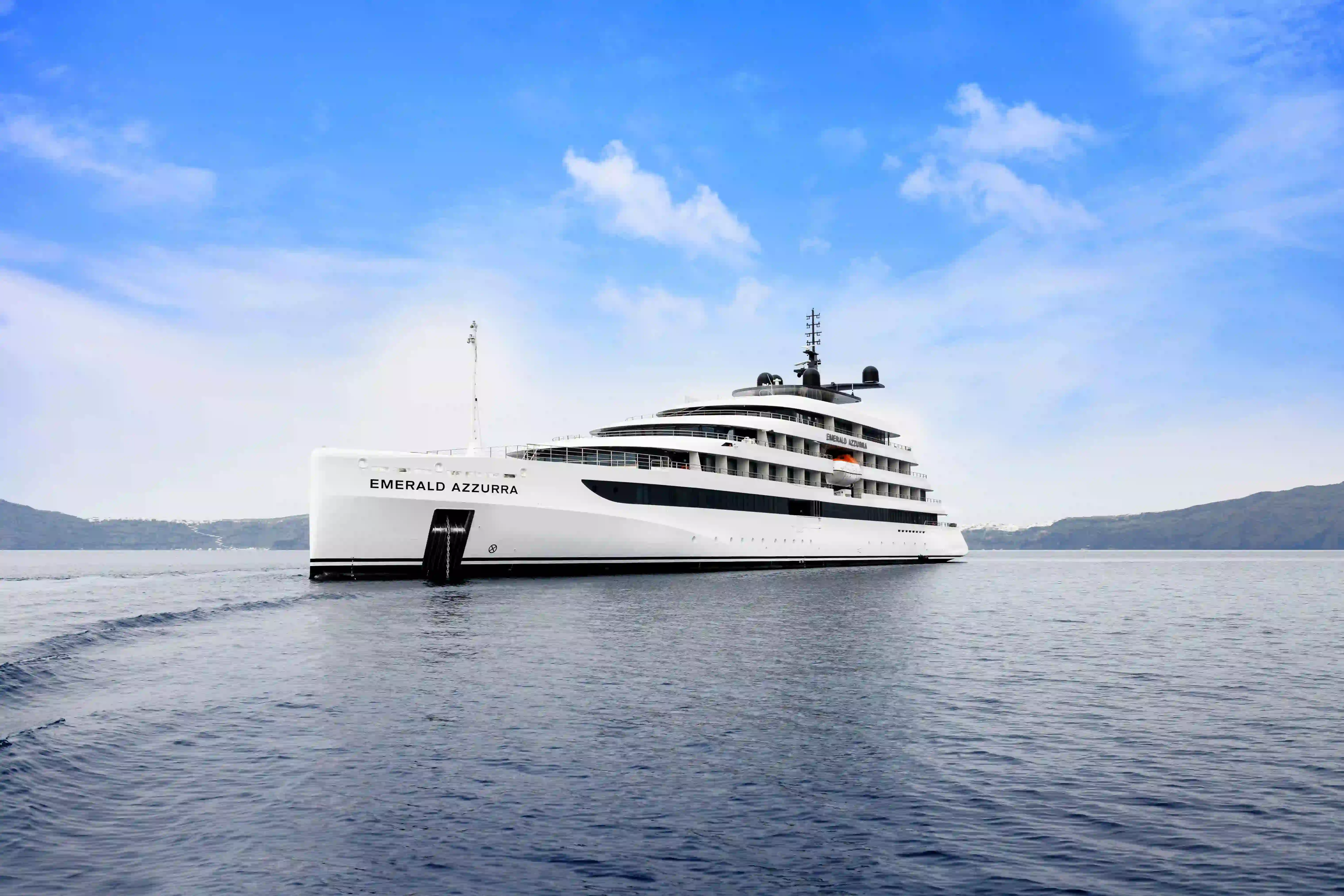 Emerald Yachts Cruise cruise ship