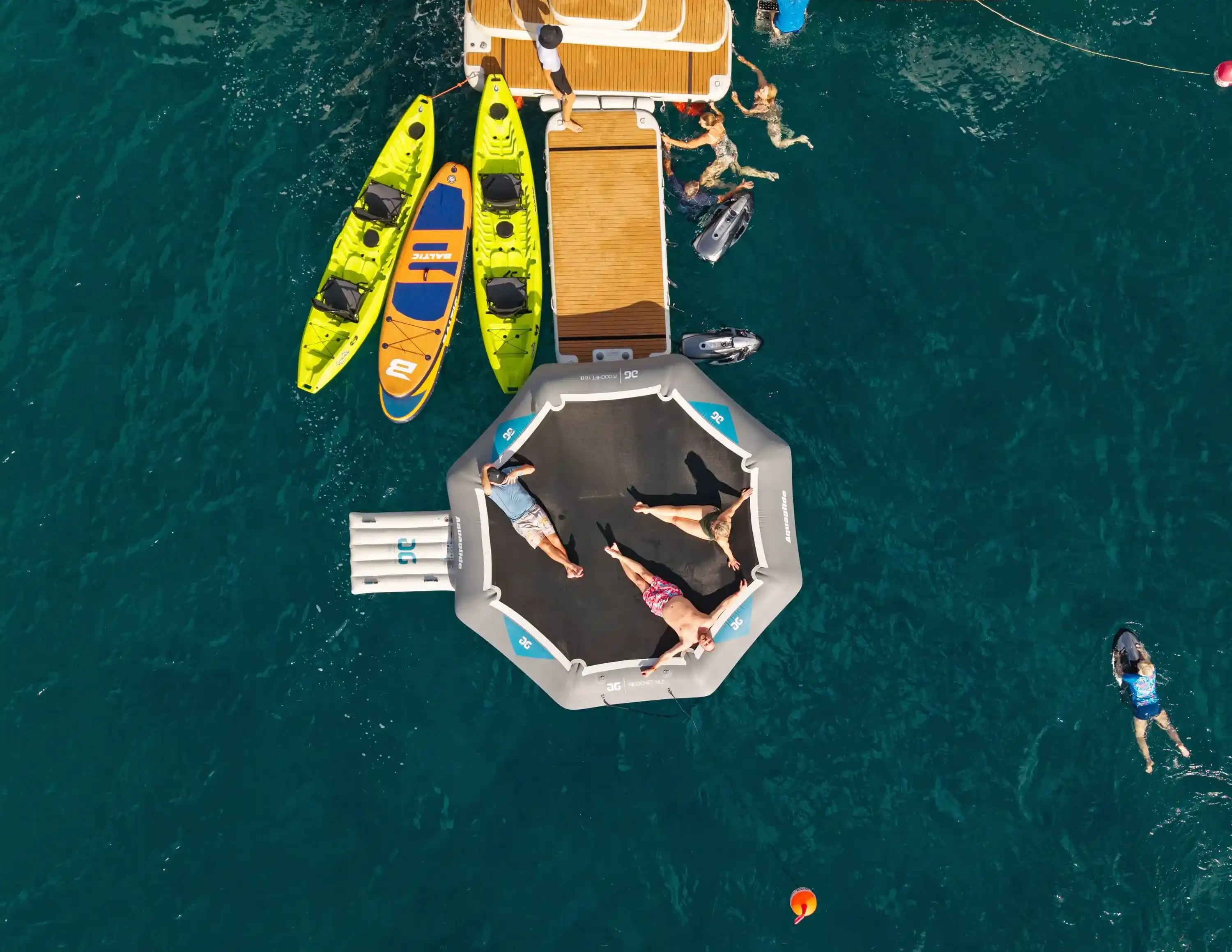 Yacht Slider 6