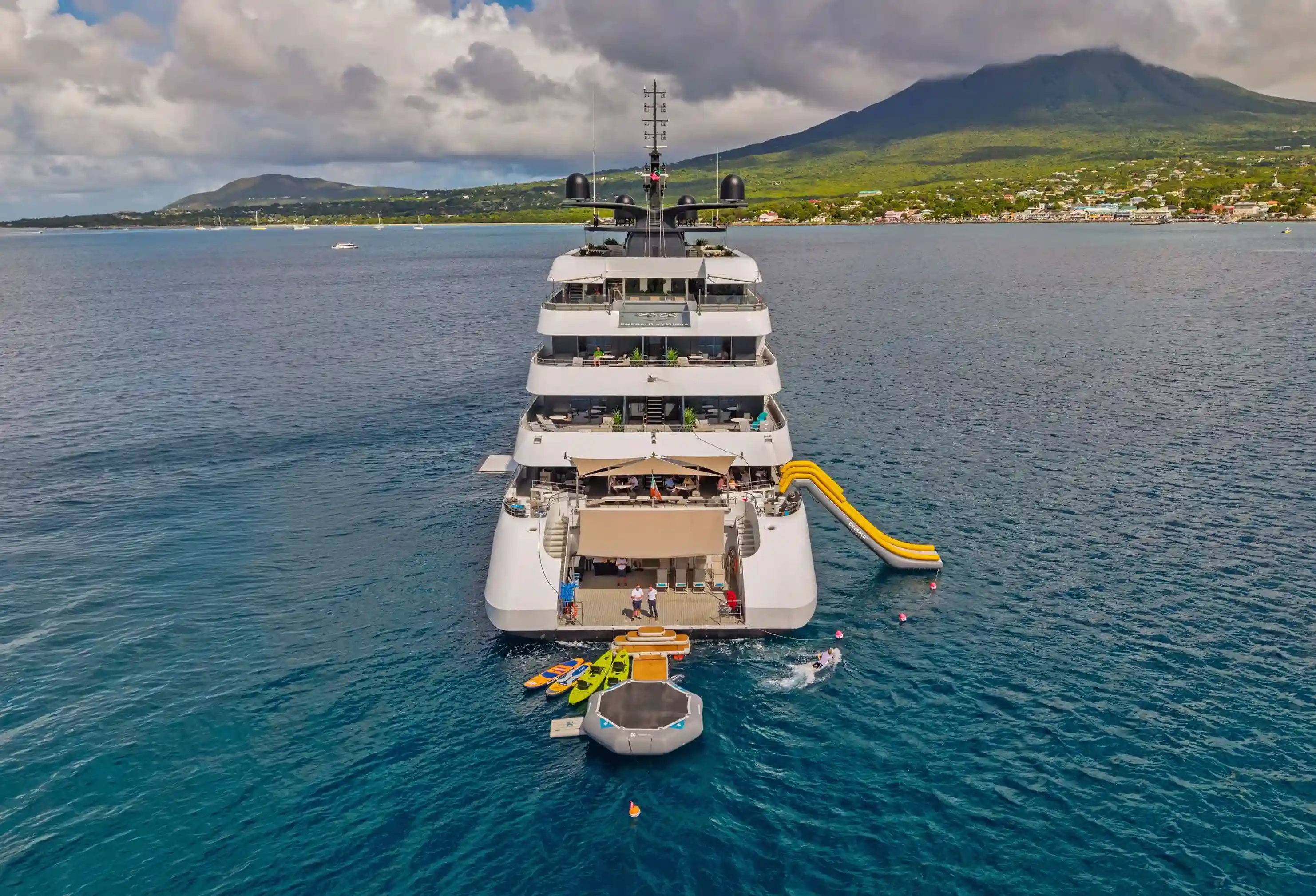 Emerald Yacht