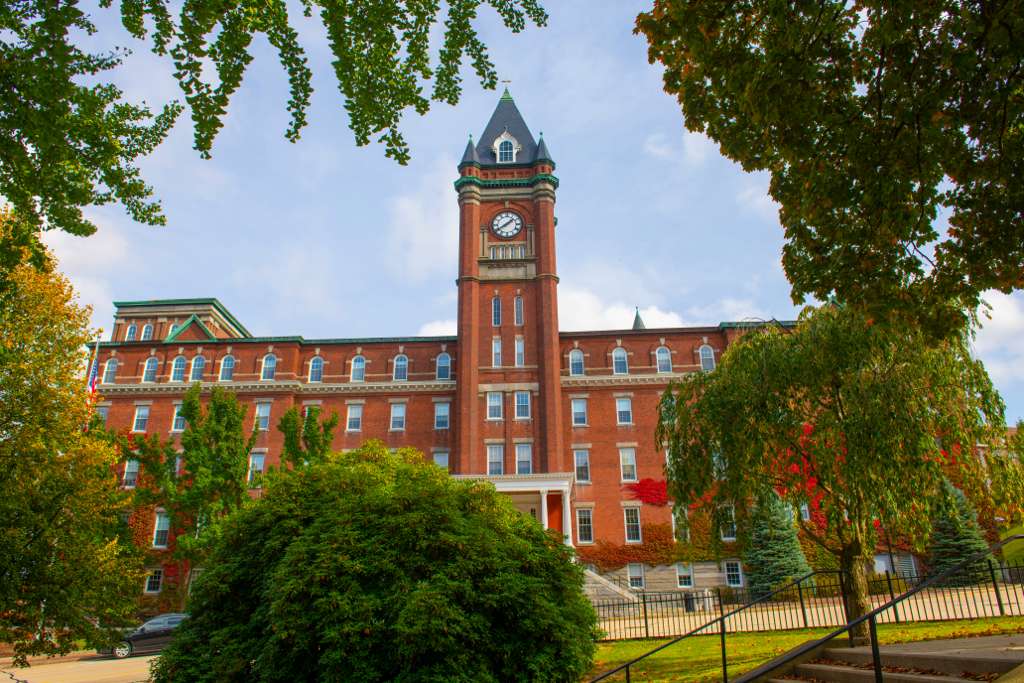 University Donor Travel Educational Experience