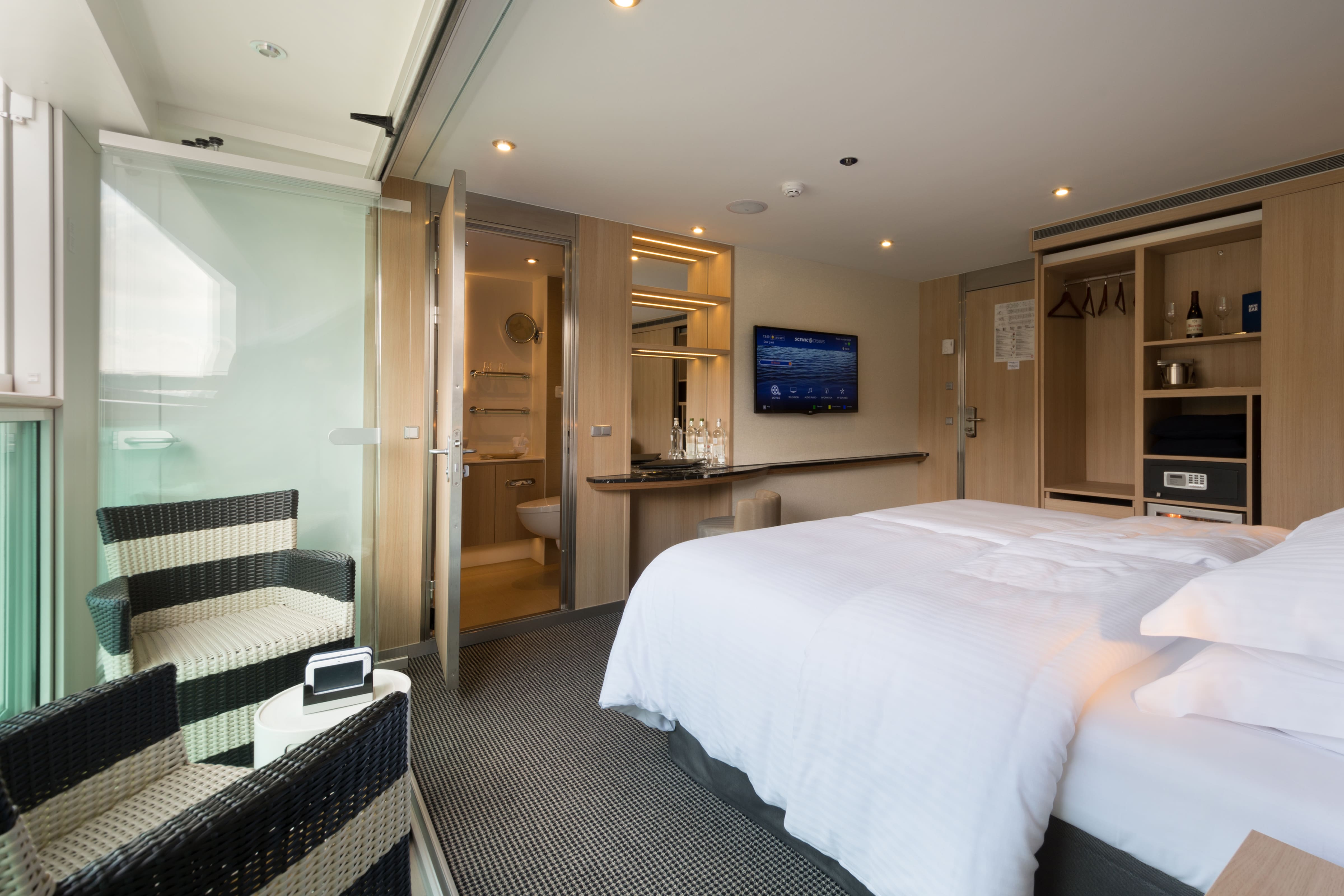 Scenic Eclipse suites