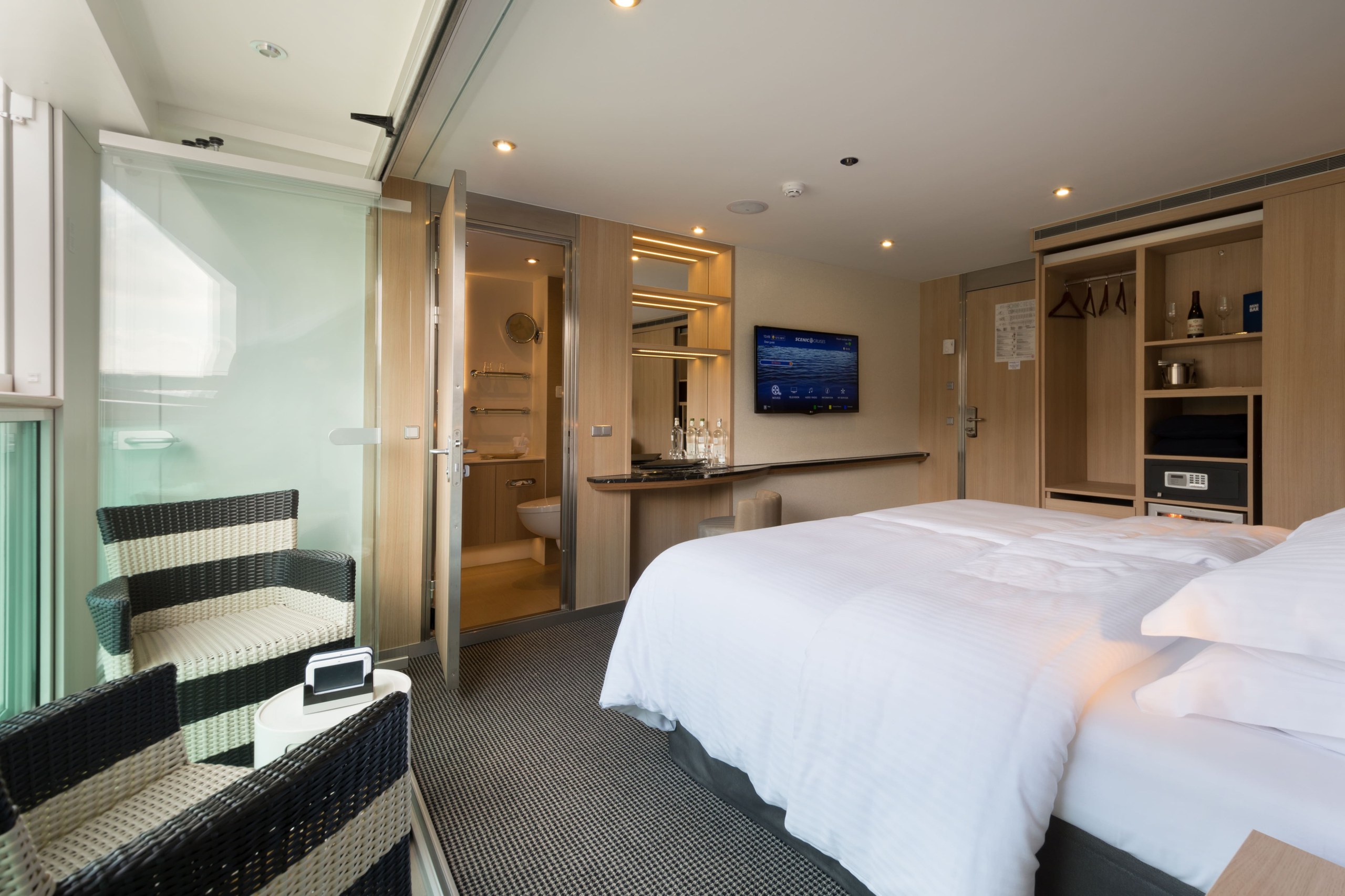 Spa & Panorama Suites