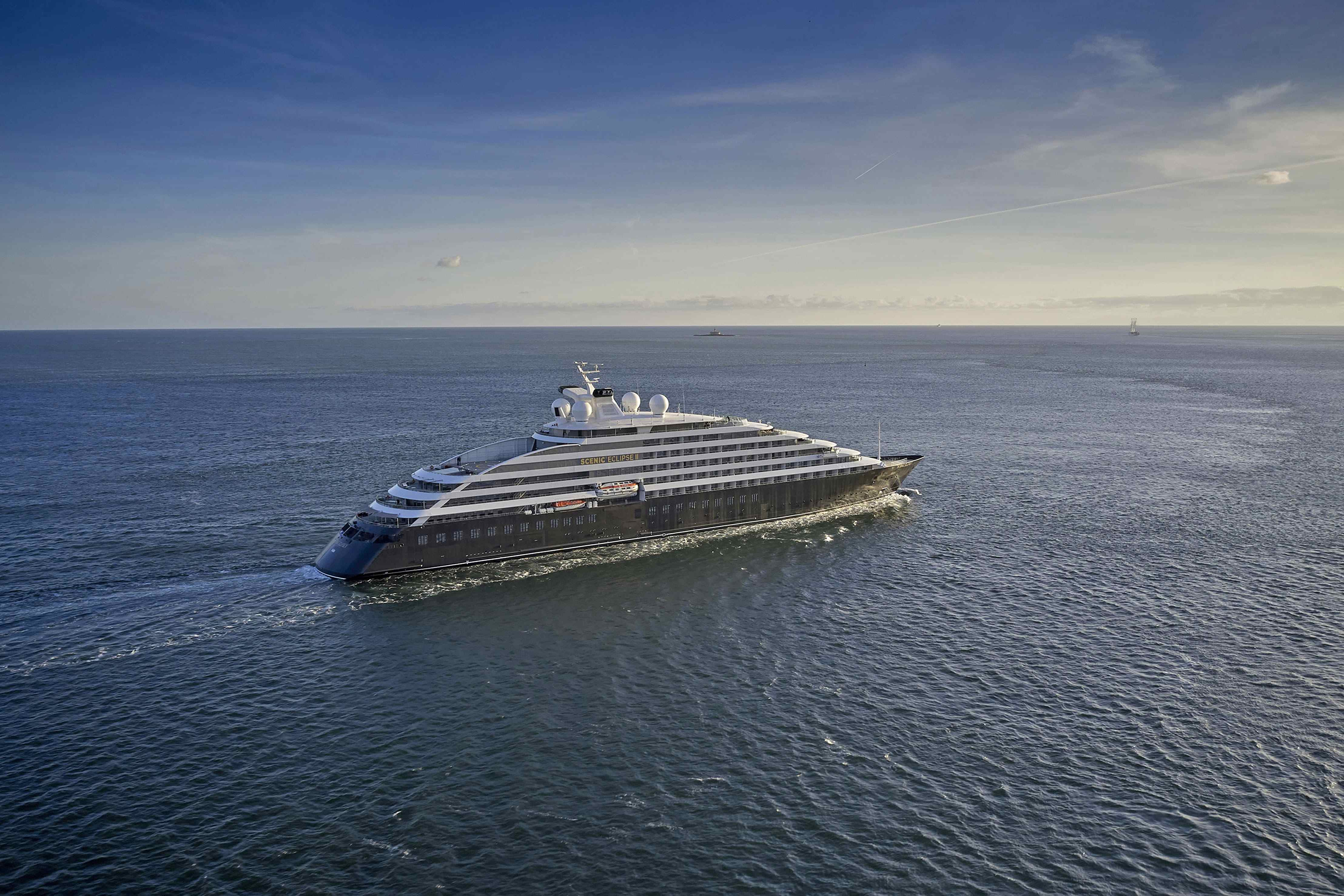 Four Seasons Yachts cruise ship