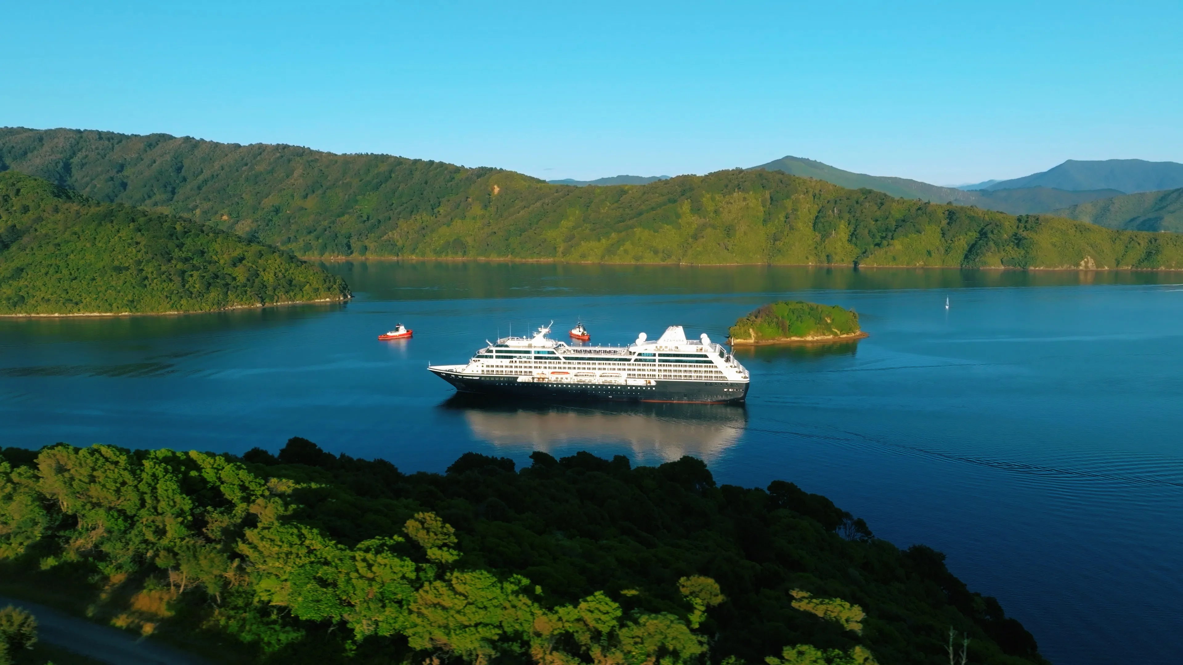Small Ship Alaska