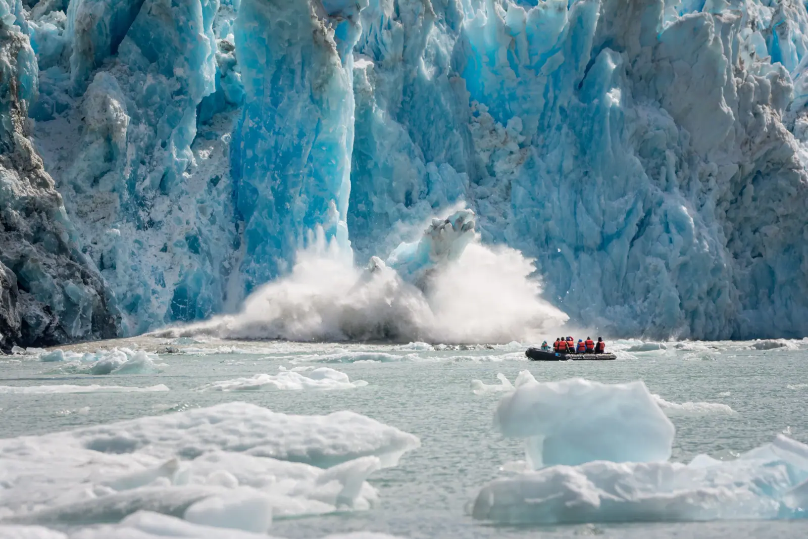 Lindblad Antarctica Cruises
