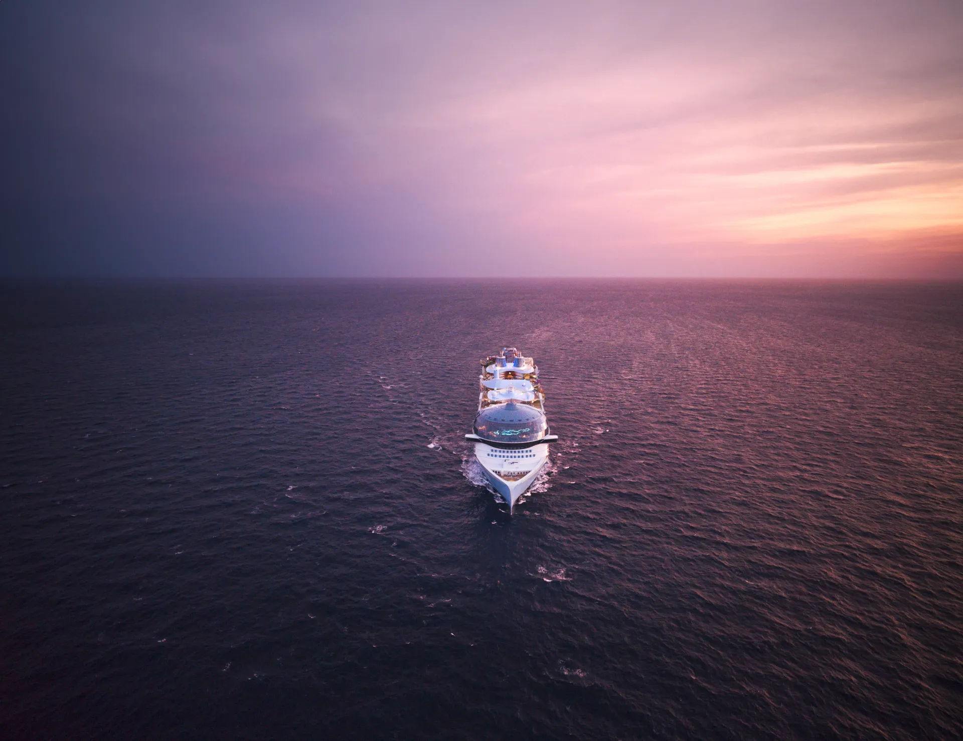 European, Transatlantic & Asian Sailings (Barcelona / Rome / Singapore)