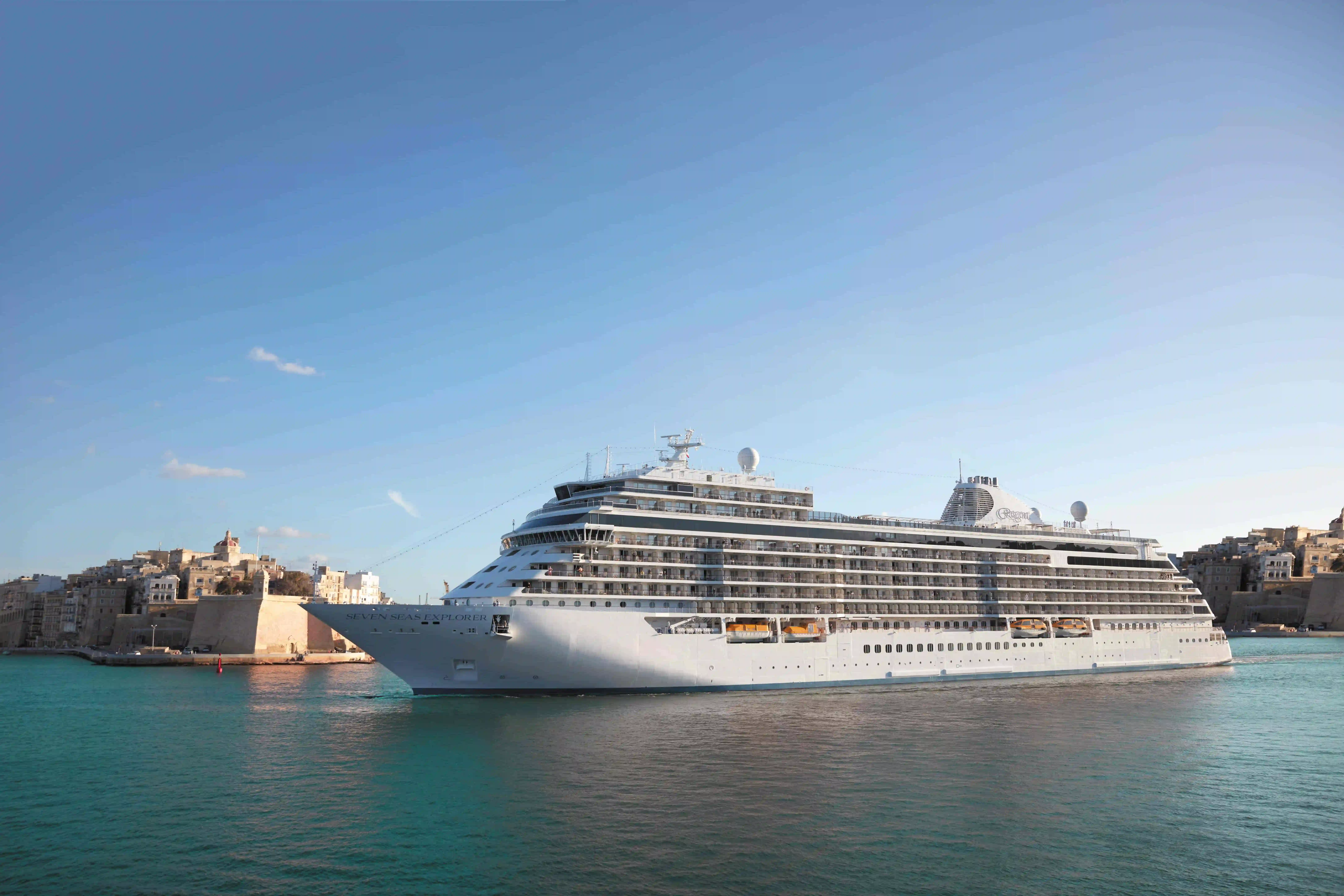 Regent Seven Seas luxury cruise overview