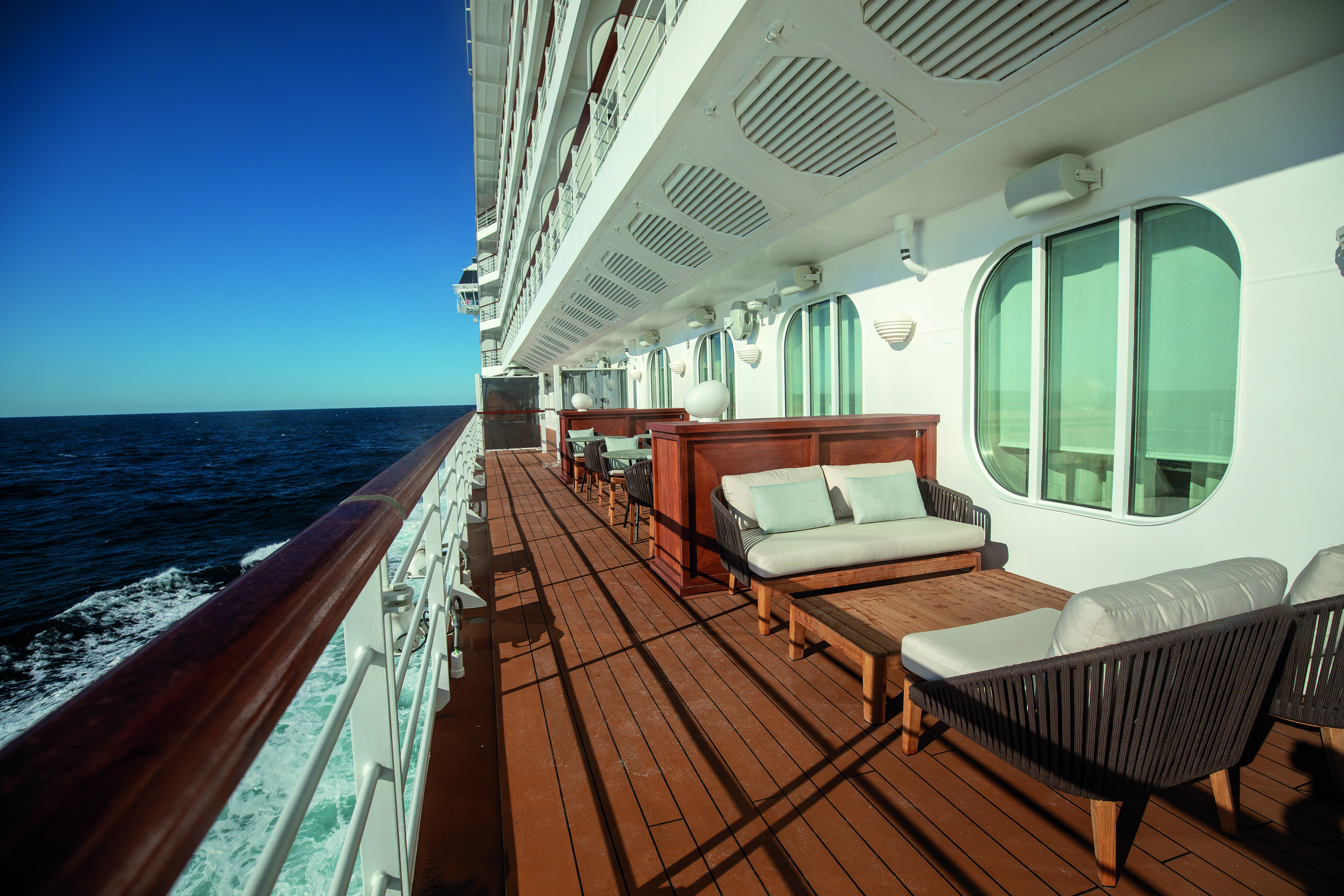 Regent Observation Lounge