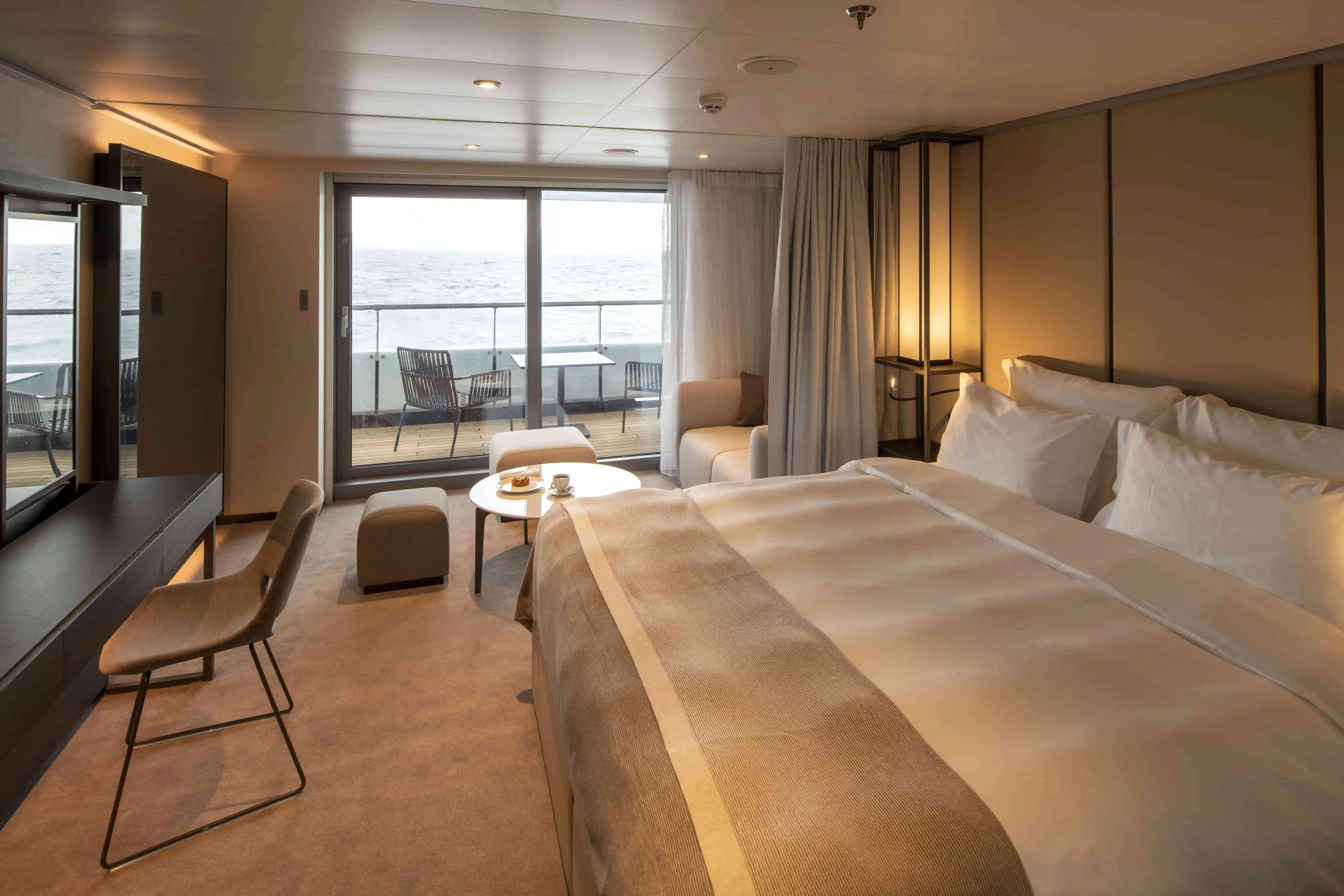 Luxury Suite
