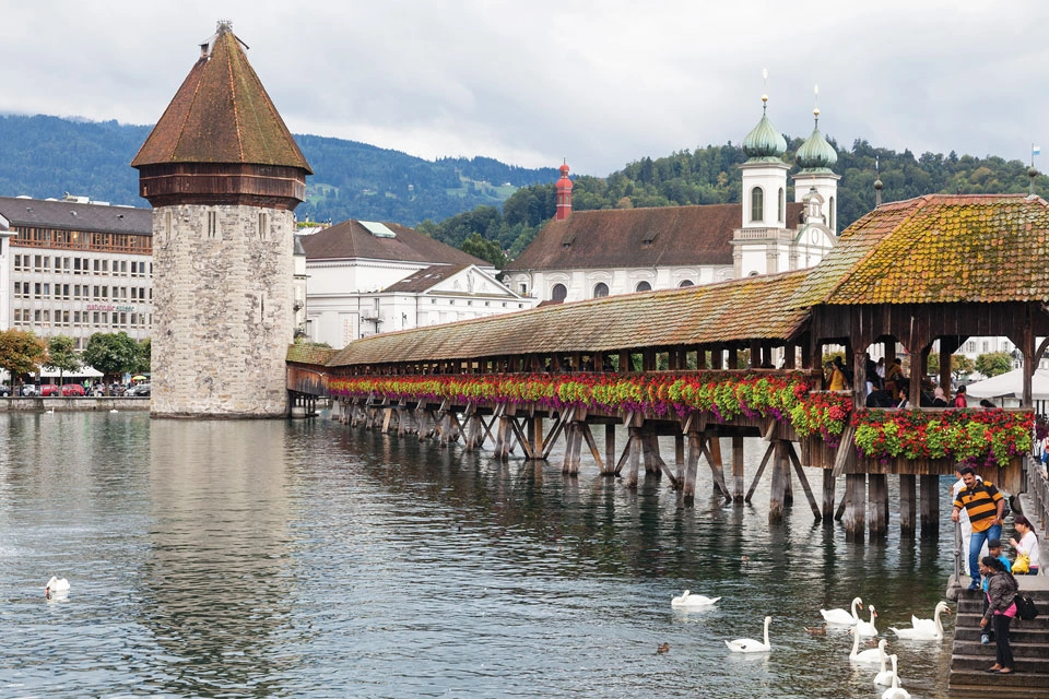 Tauck
