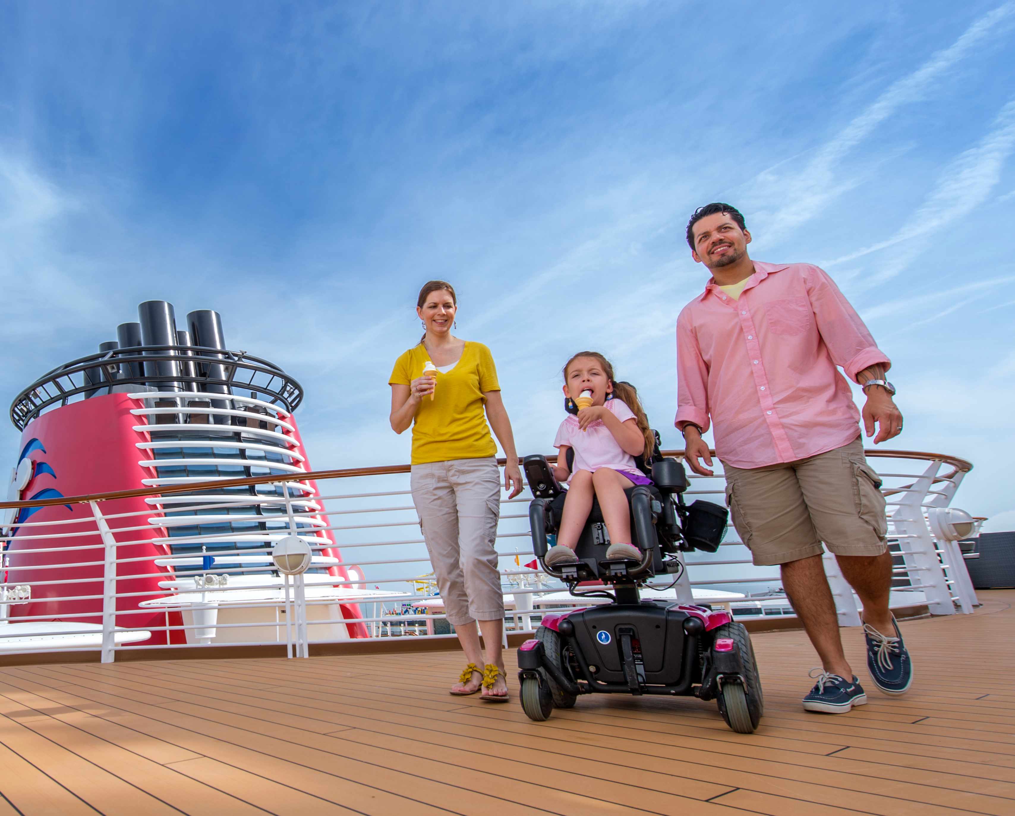 Travel advisor helping plan a Disney Cruise
