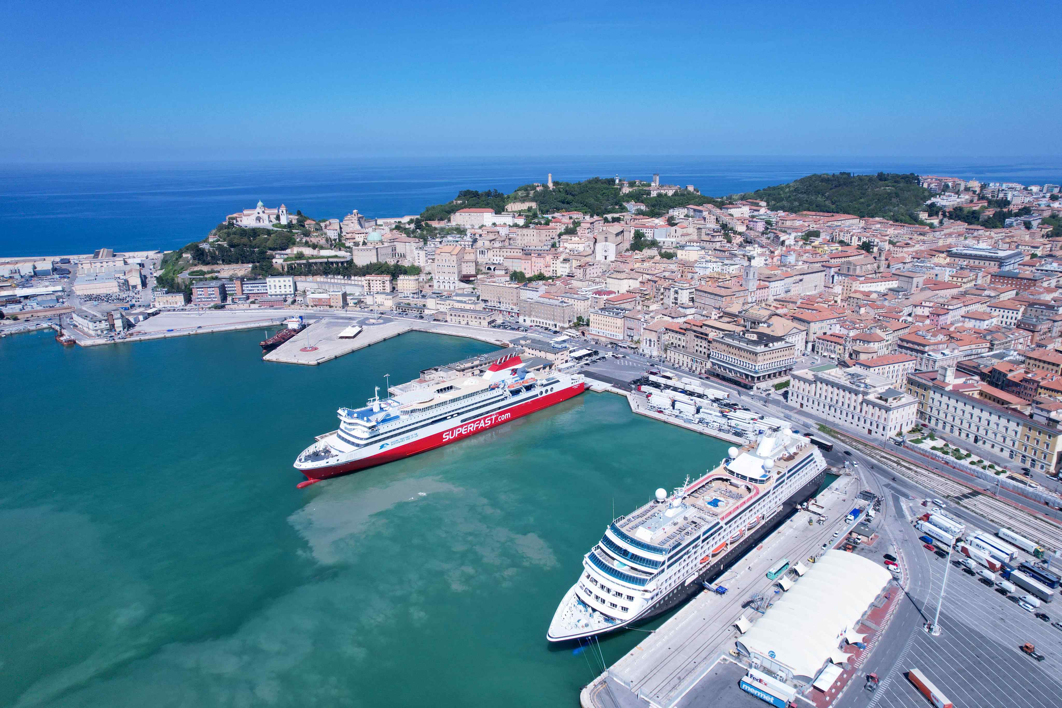 Azamara and Oceania Cruises sailing at sea