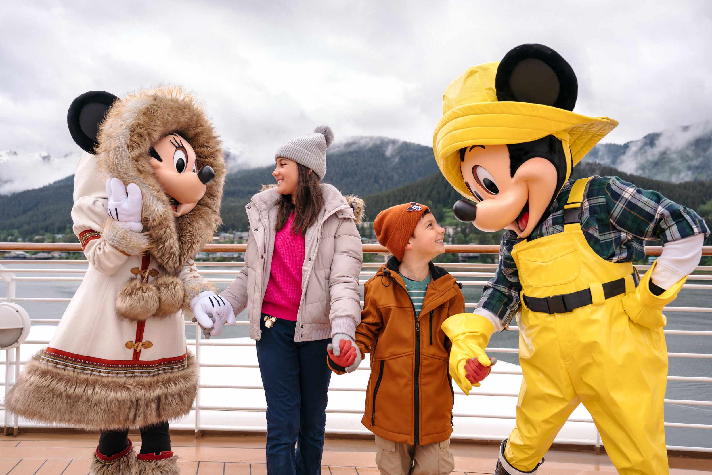 Families enjoying a Disney Alaska Cruise together
