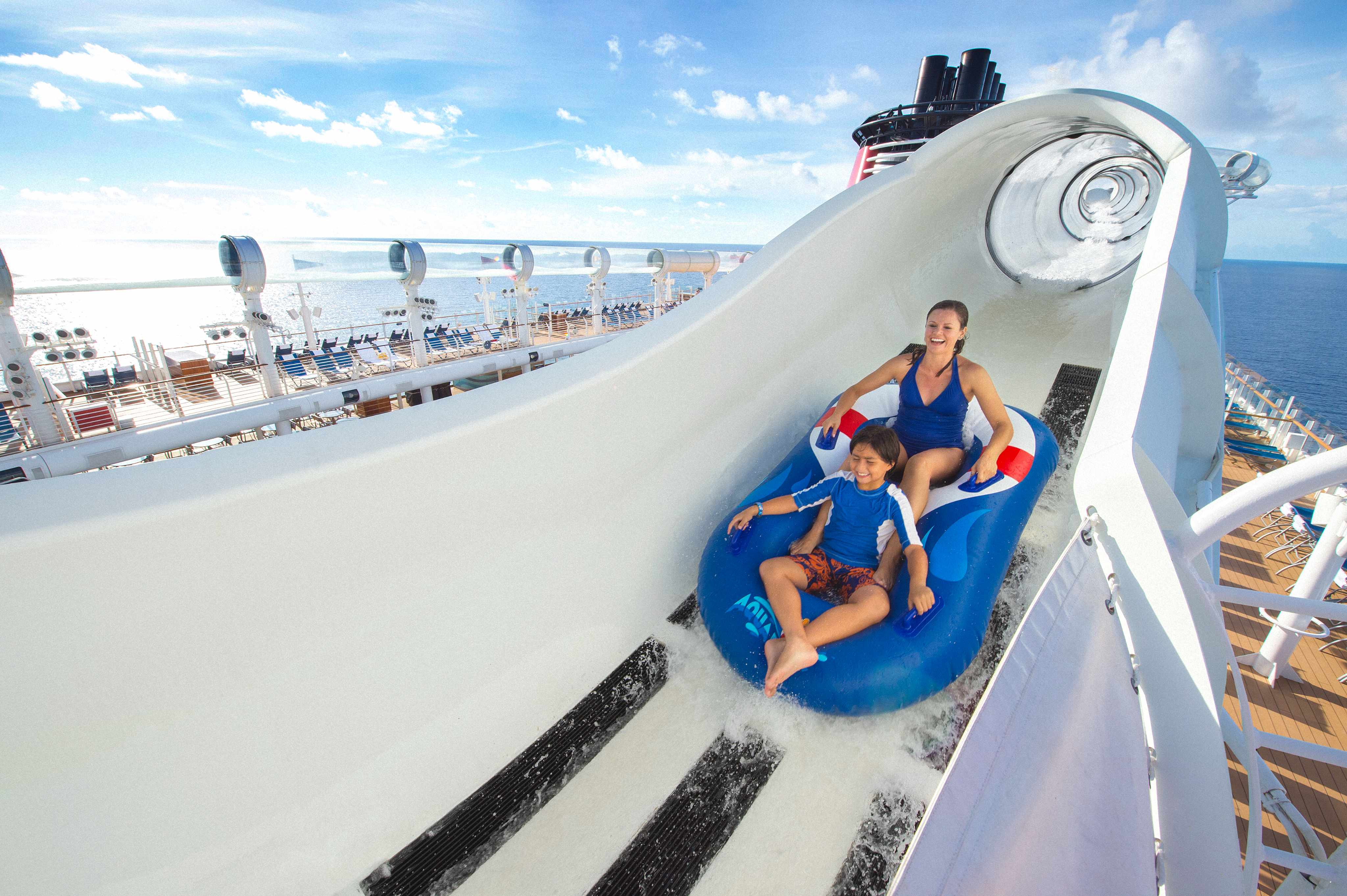 Family planning a Disney Cruise vacation