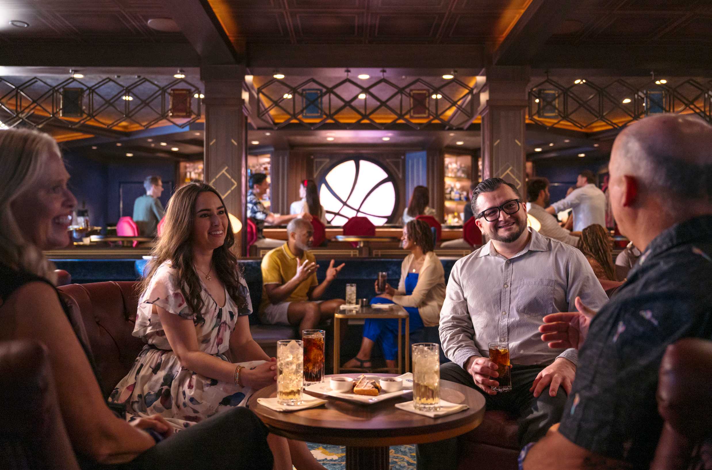 Disney Cruise multi-generational family dining