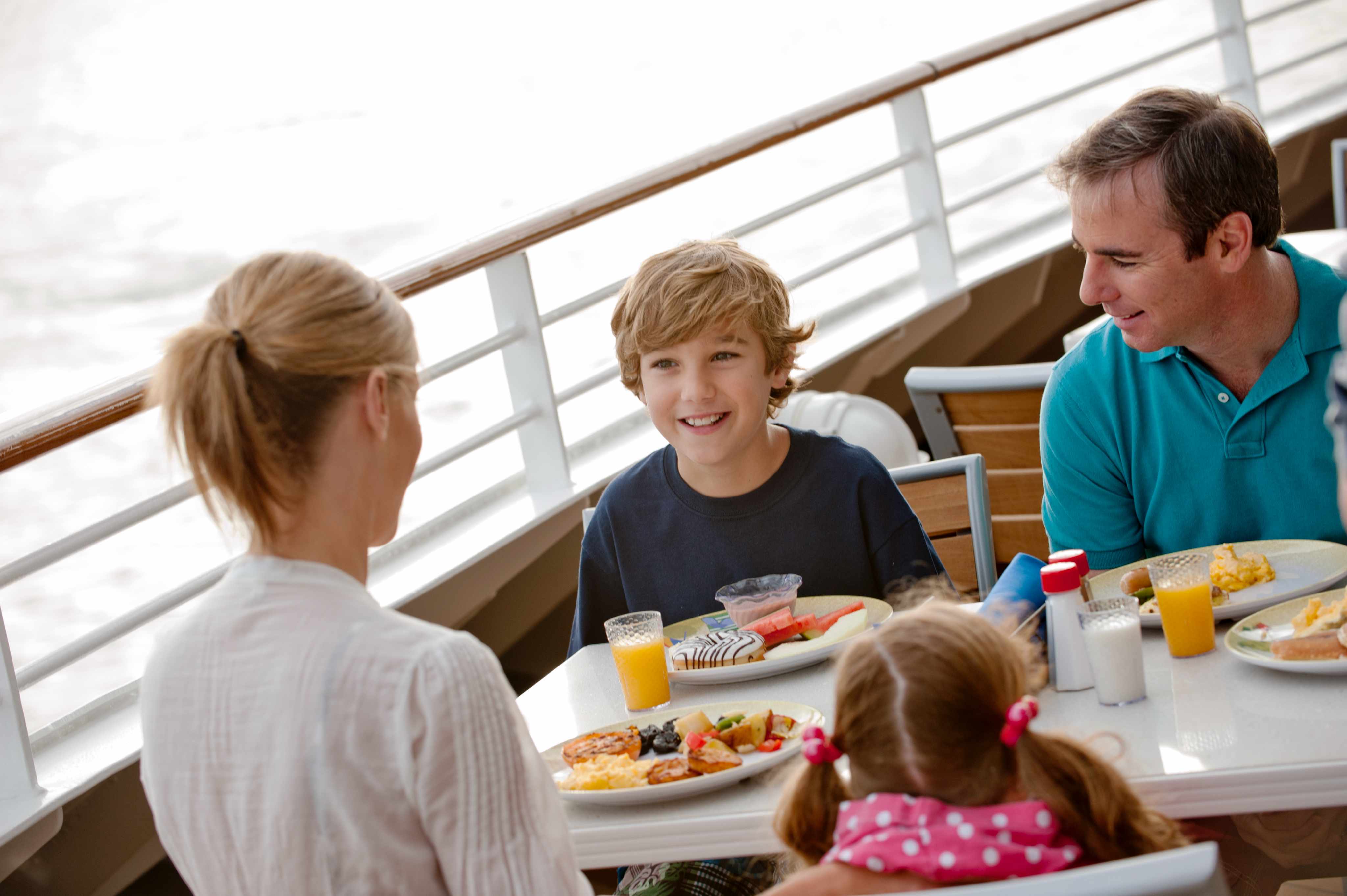 Dining on a Disney Bahamas Cruise