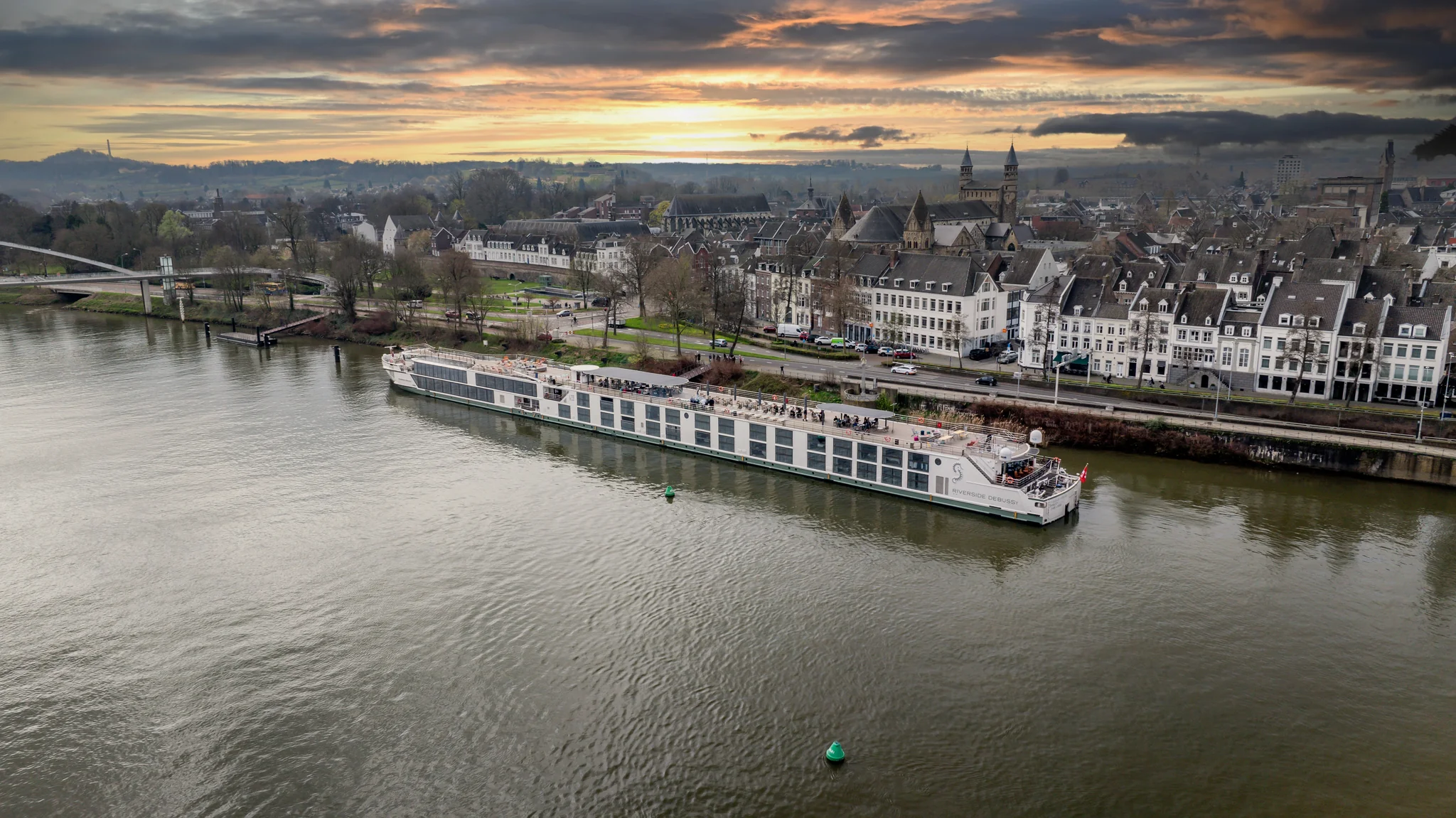 Is Riverside Luxury Cruises Worth It - Review