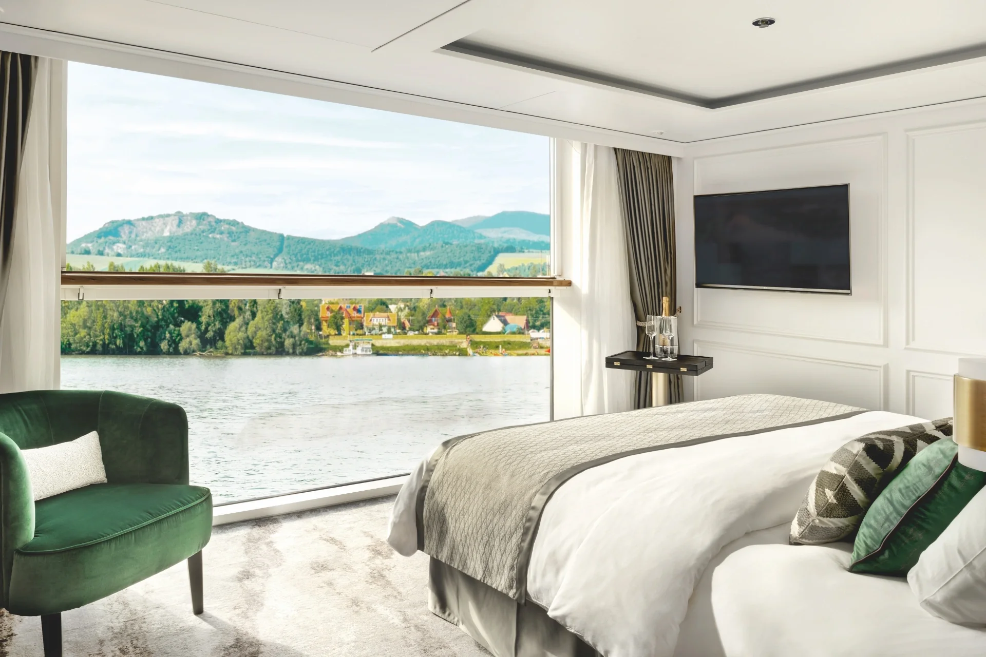 Boutique Luxury Experience