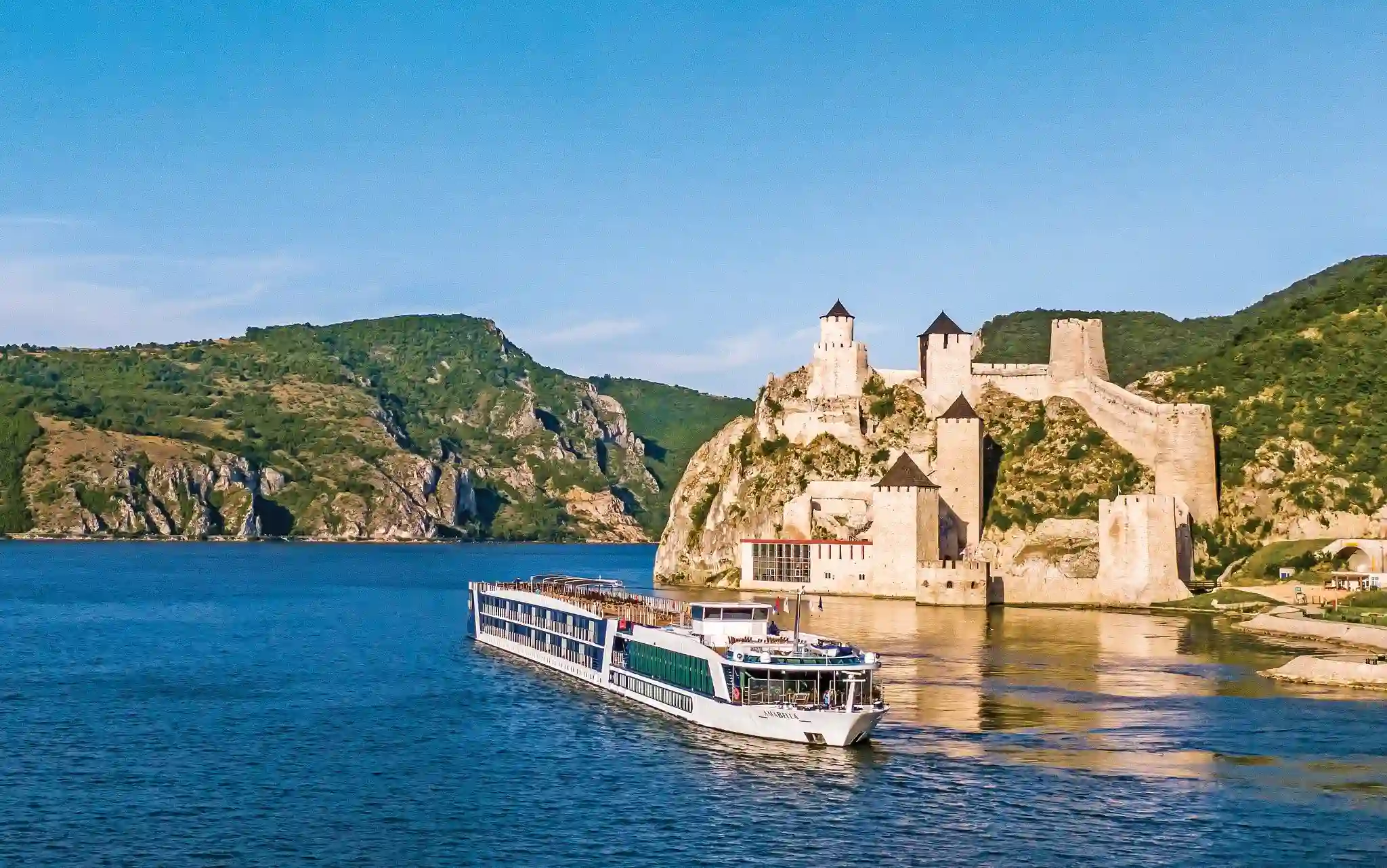 Small ship luxury cruise